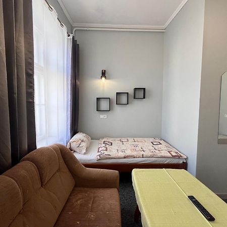 Hotel Polonia Namysłów Kültér fotó