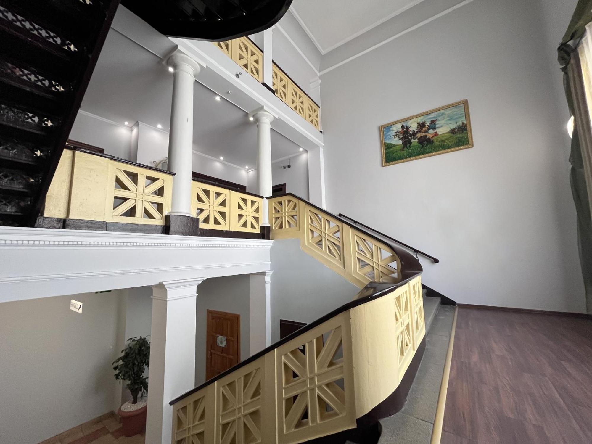 Hotel Polonia Namysłów Kültér fotó