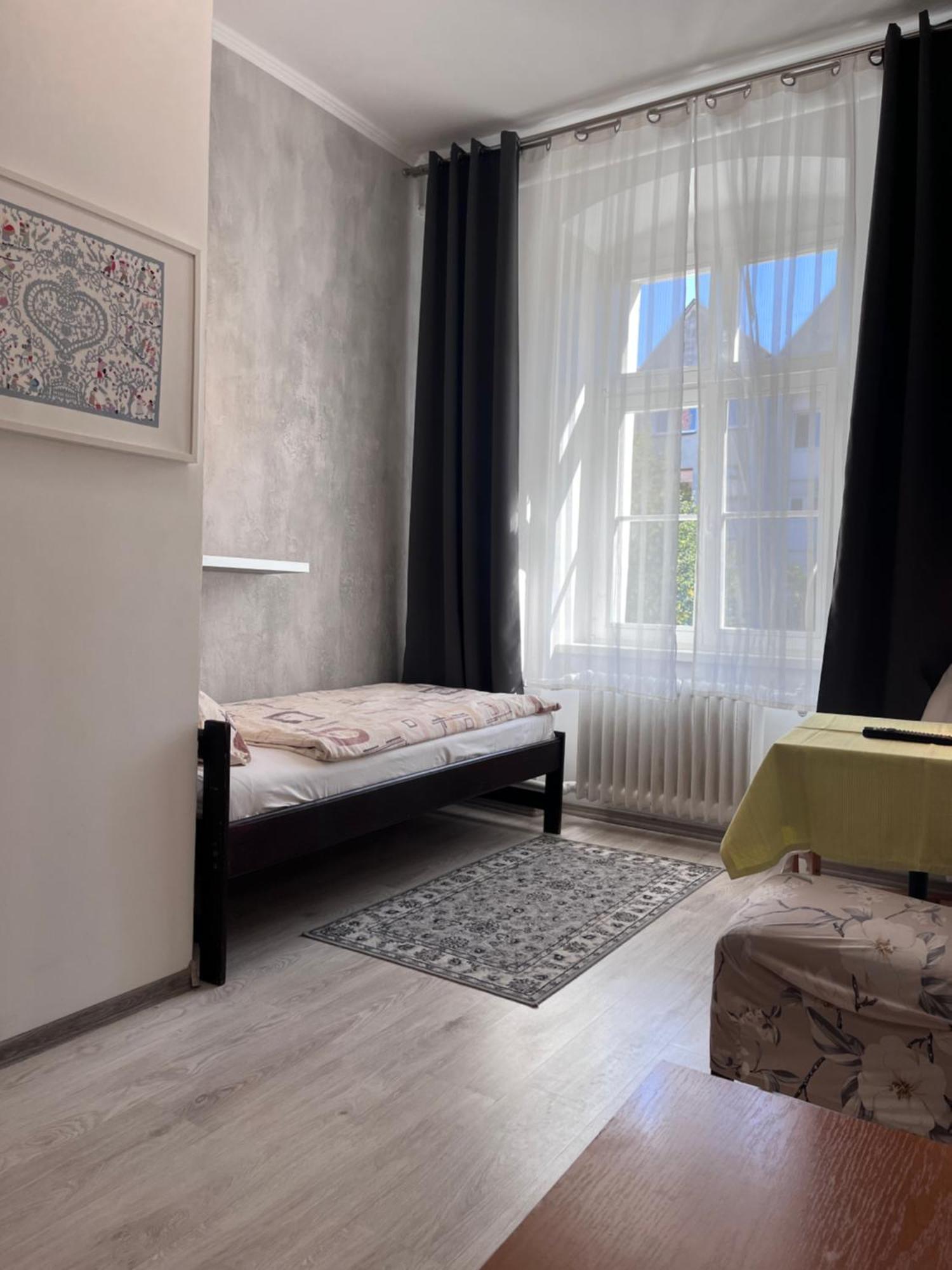 Hotel Polonia Namysłów Kültér fotó