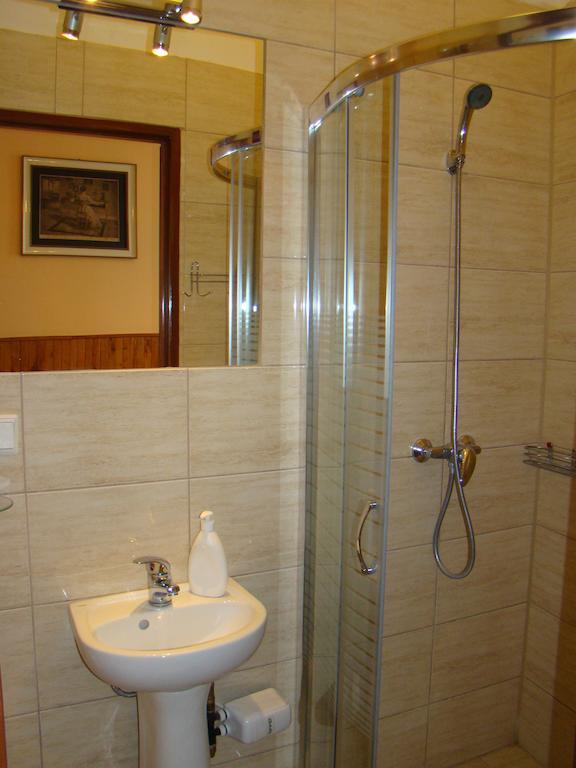 Hotel Polonia Namysłów Szoba fotó