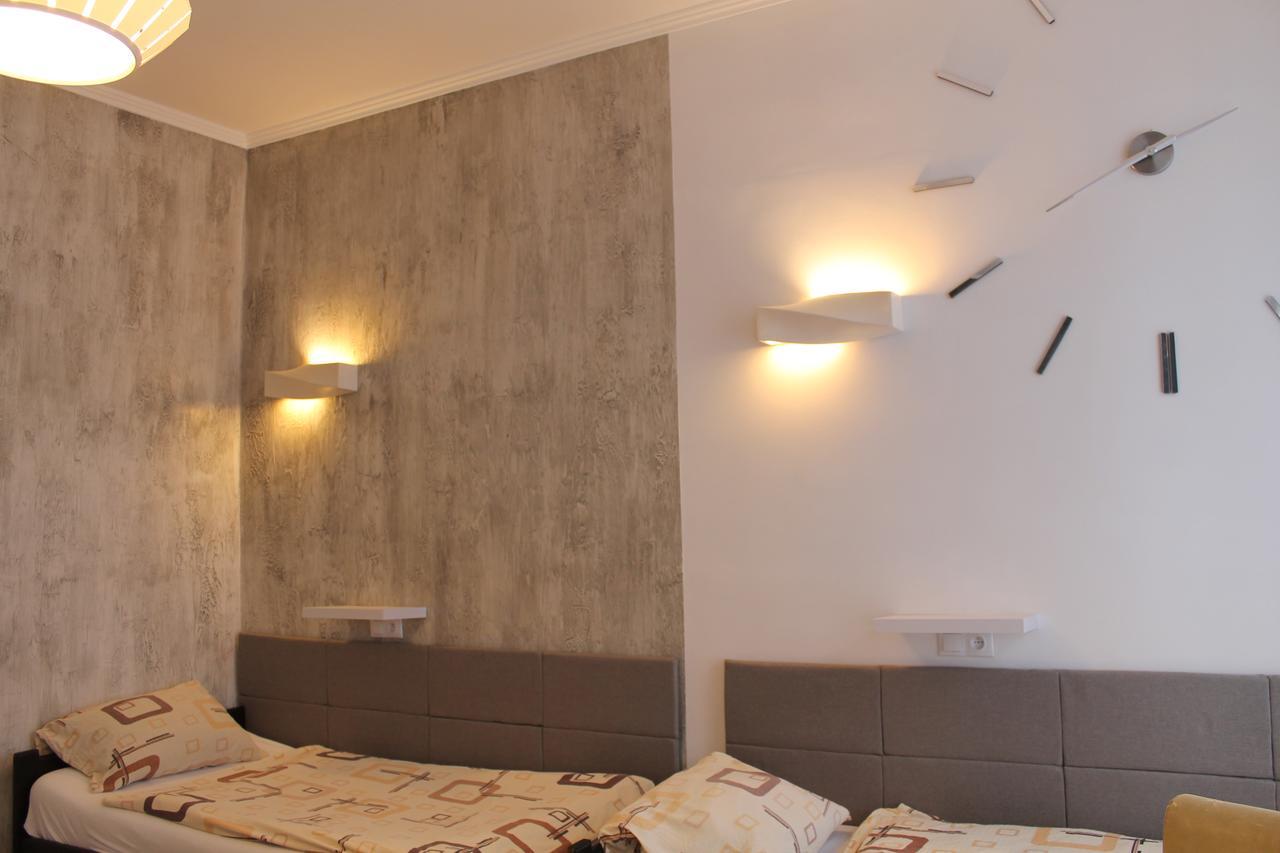 Hotel Polonia Namysłów Kültér fotó